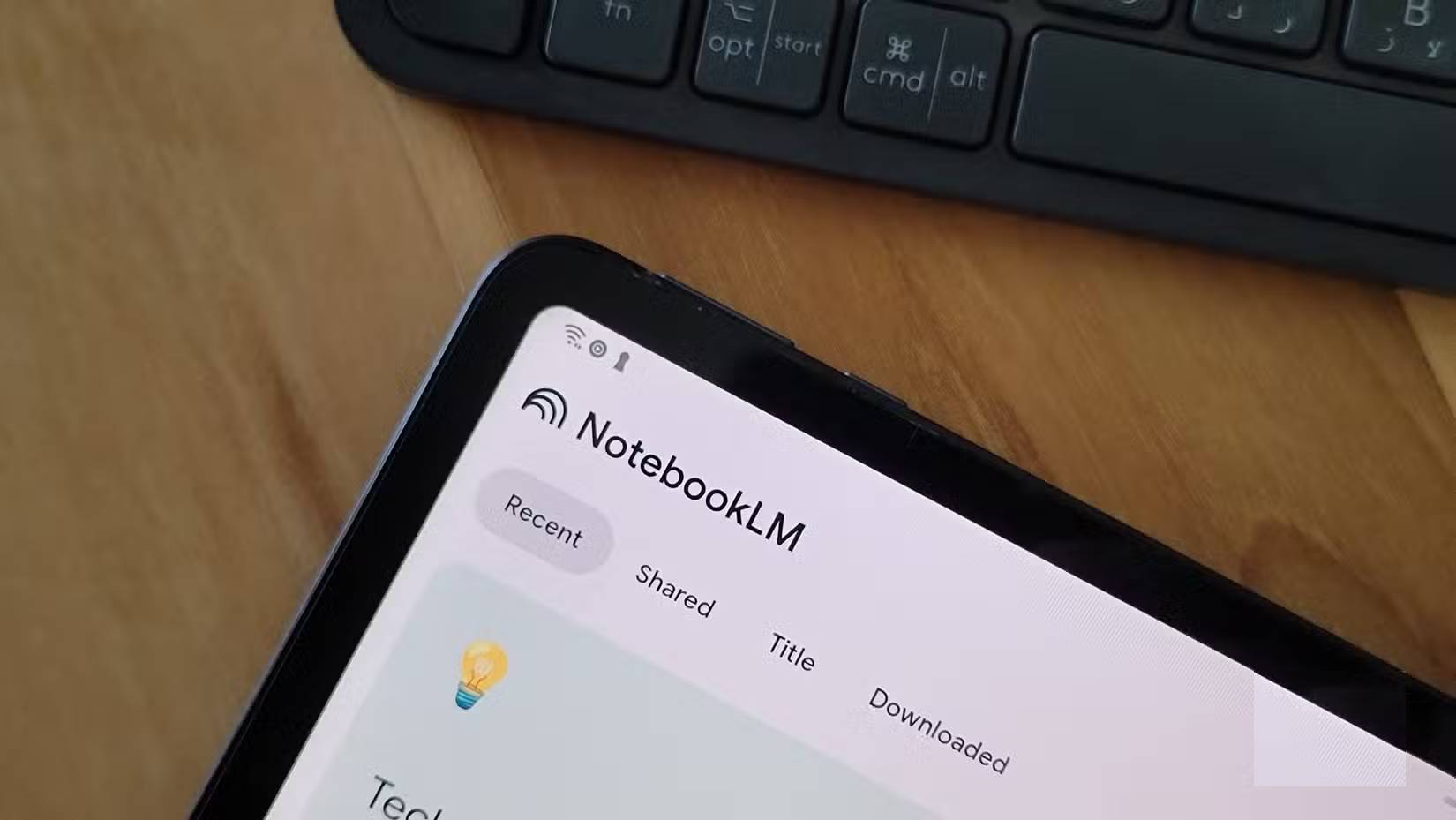 Ứng dụng NotebookLM mở trên Honor Pad 8