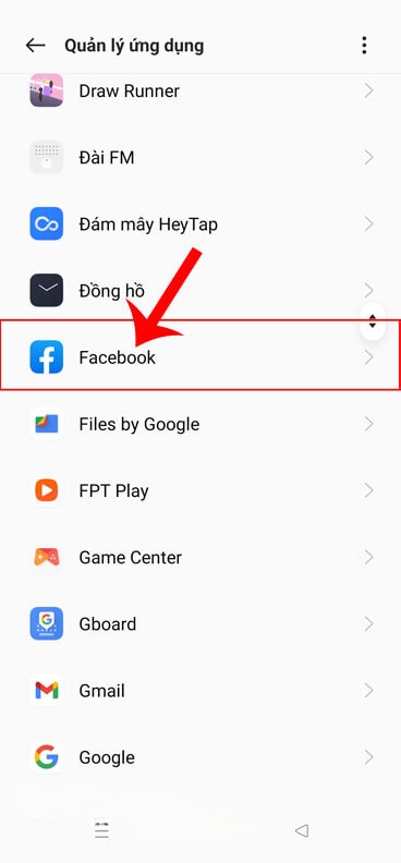 Chạm vào ứng dụng Facebook.