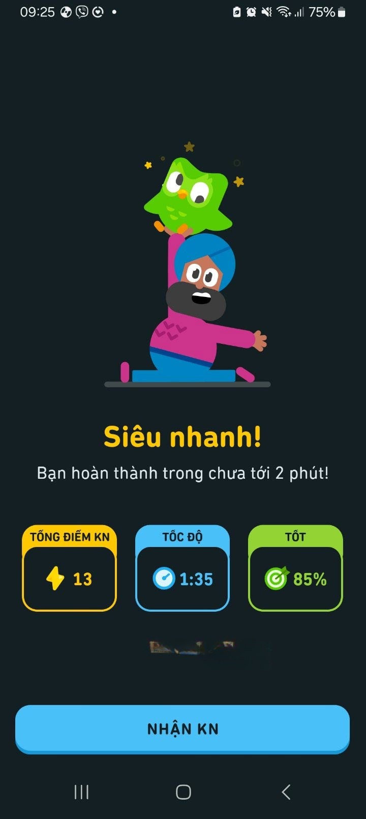 Màn hình điểm KN của Duolingo trên mobile