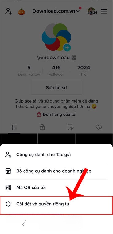 Ấn vào mục Cài đặt và quyền riêng tư