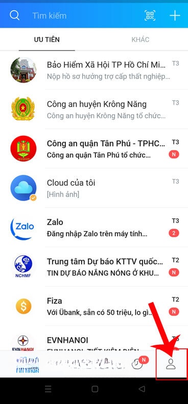Chạm vào biểu tượng tài khoản