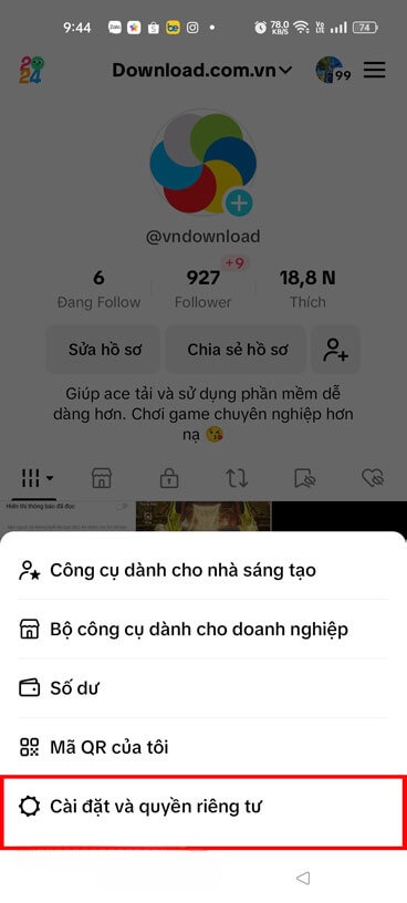 Chạm vào mục Cài đặt và quyền riêng tư