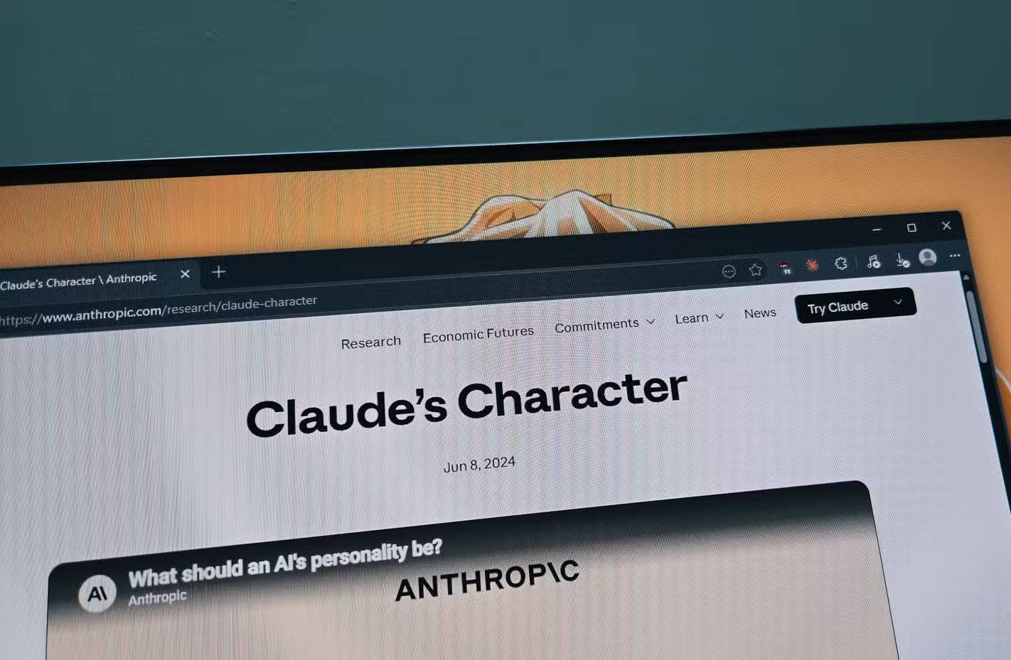 Trang Character của Claude được mở trên màn hình BENQ