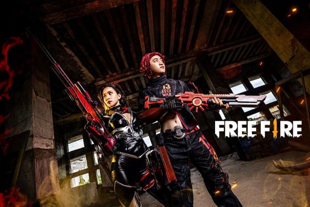 Bộ hình nền cosplay siêu ngầu trong Free Fire