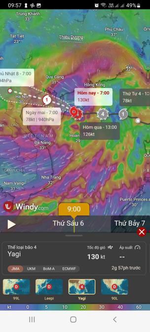 Theo dõi bão trong app Windy